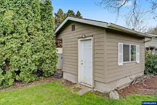 555 Sacre Ln N, Monmouth, OR 97361 - Photo 41