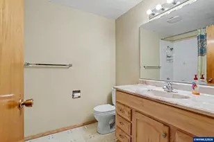 555 Sacre Ln N, Monmouth, OR 97361 - Photo 29