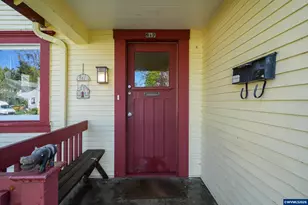 517 NW 16th St, Corvallis, OR 97330 - Photo 3