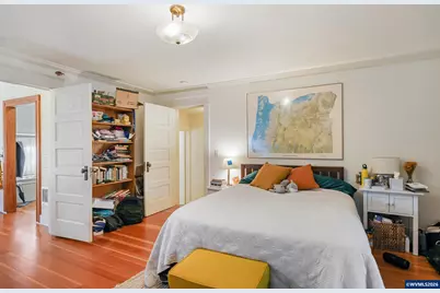 227 SW 7th St, Corvallis, OR 97333 - Photo 13