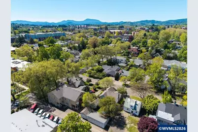 227 SW 7th St, Corvallis, OR 97333 - Photo 31