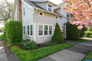 227 SW 7th St, Corvallis, OR 97333 - Photo 33