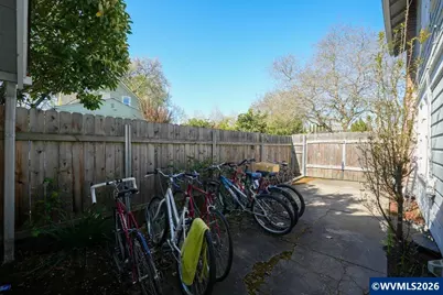 227 SW 7th St, Corvallis, OR 97333 - Photo 35