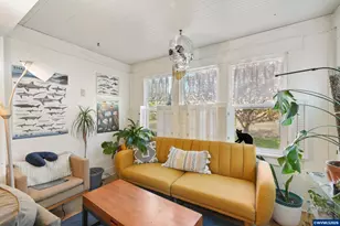 227 SW 7th St, Corvallis, OR 97333 - Photo 7