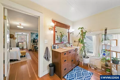 227 SW 7th St, Corvallis, OR 97333 - Photo 19