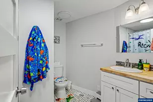 1450 Beaumont Dr NW, Salem, OR 97304 - Photo 29