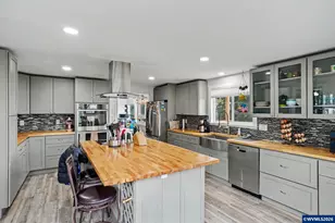 1450 Beaumont Dr NW, Salem, OR 97304 - Photo 19