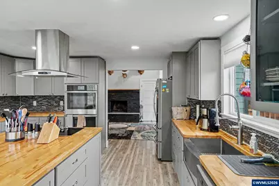 1450 Beaumont Dr NW, Salem, OR 97304 - Photo 21