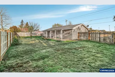 915 E Marquam St, Mount Angel, OR 97362 - Photo 23