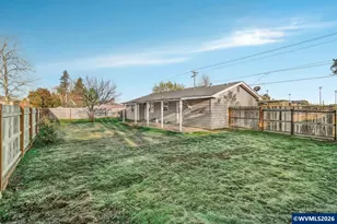 915 E Marquam St, Mount Angel, OR 97362 - Photo 23