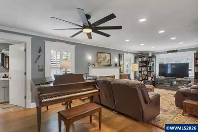 1113 Cottage St NE, Salem, OR 97301 - Photo 3