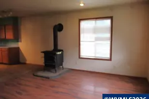 48091 E Lyons Mill City Dr, Lyons, OR 97358 - Photo 5