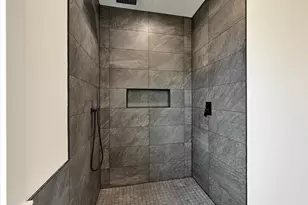 1281 Brown St, Woodburn, OR 97071 - Photo 25