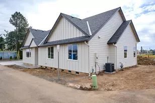 1281 Brown St, Woodburn, OR 97071 - Photo 37