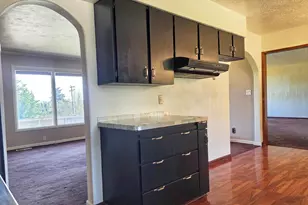 1355 Wallace Rd NW, Salem, OR 97304 - Photo 13