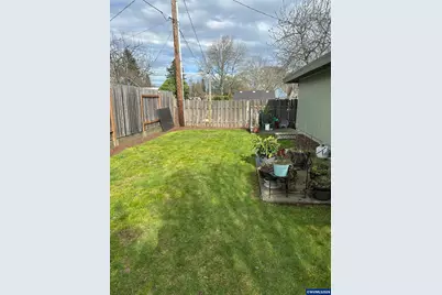 1375 Franklin (-1377) St NW, Salem, OR 97304 - Photo 3