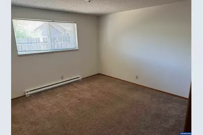 1375 Franklin (-1377) St NW, Salem, OR 97304 - Photo 9