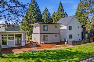 2042 Village Center Dr SE, Salem, OR 97302 - Photo 21