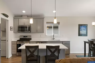 2045 SE Academy St, Dallas, OR 97338 - Photo 9