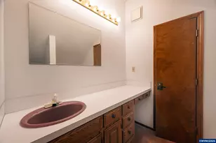 3794 E Nanitch Cir S, Salem, OR 97306 - Photo 27