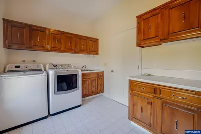 3794 East Nanitch Cir S, Salem, OR 97306 - Photo 29