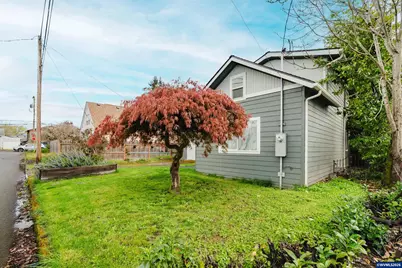 1620 16th Av SW, Albany, OR 97321 - Photo 3