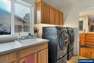 1655 Davis Rd S, Salem, OR 97306 - Photo 17