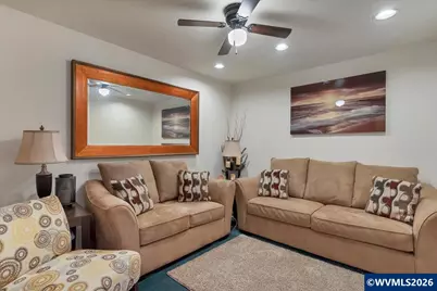 1655 Davis Rd S, Salem, OR 97306 - Photo 5