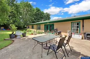 26257 Old Holley Rd, Sweet Home, OR 97386 - Photo 9