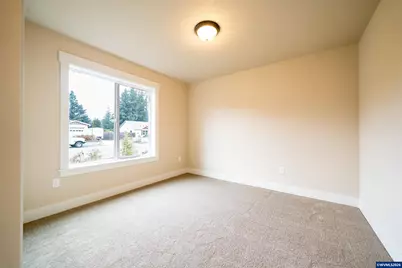 950 6th St, Lyons, OR 97358 - Photo 17