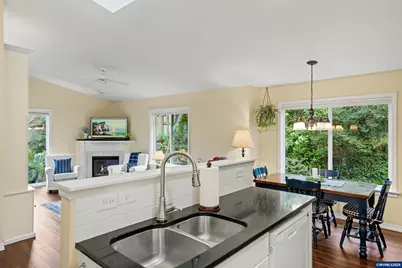 3001 Maplewood Ct, Philomath, OR 97370 - Photo 31