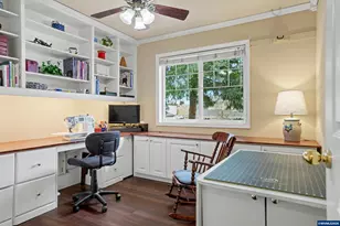 3001 Maplewood Ct, Philomath, OR 97370 - Photo 15