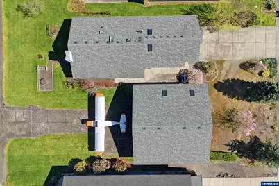 834 Cessna Dr, Independence, OR 97351 - Photo 3