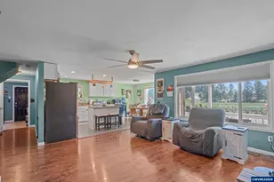 412 NW Rainwater Ln, Albany, OR 97321 - Photo 11