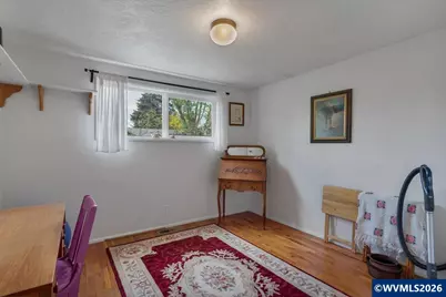 1490 Acacia Av, Eugene, OR 97408 - Photo 31