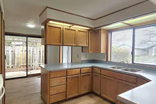 2195 Heather Stone Ct NE, Keizer, OR 97303 - Photo 9