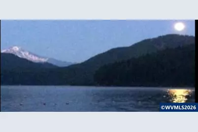 105 1st St W, Detroit, OR 97342 - Photo 13