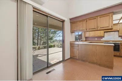 445 Greenacre Dr NW, Salem, OR 97304 - Photo 17