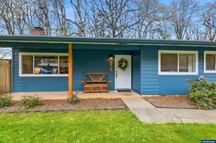 239 NE Azalea Dr, Corvallis, OR 97330 - Photo 3