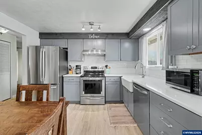 4540 Lark Ct NE, Salem, OR 97301 - Photo 13