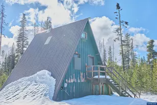 27605 Big Lake Rd, Sisters, OR 97759 - Photo 17