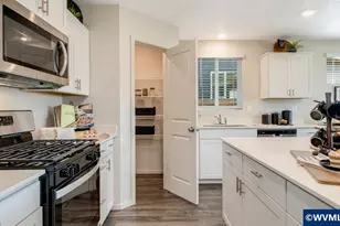 113 Greencrest St NE, Salem, OR 97301 - Photo 13