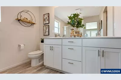 113 Greencrest St NE, Salem, OR 97301 - Photo 23