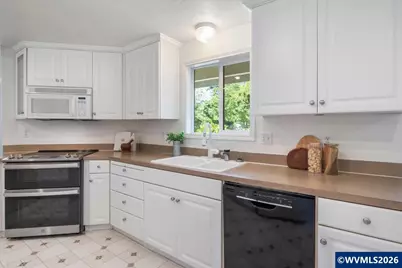 405 Fir Knoll Ln NE, Salem, OR 97317 - Photo 13