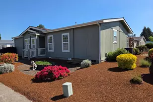 613 Royalty Cir NE, Salem, OR 97301 - Photo 3