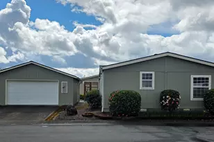 613 Royalty Cir NE, Salem, OR 97301 - Photo 7