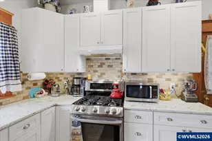 504 Washburn St, Brownsville, OR 97327 - Photo 25