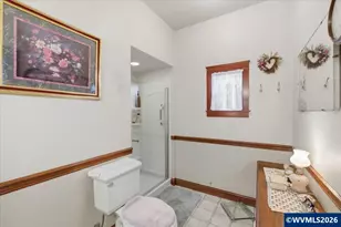 504 Washburn St, Brownsville, OR 97327 - Photo 43