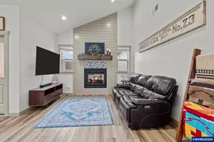 454 SW Rose Ave, Dallas, OR 97338 - Photo 21