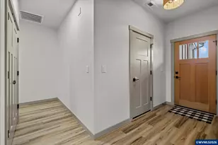 454 SW Rose Ave, Dallas, OR 97338 - Photo 9